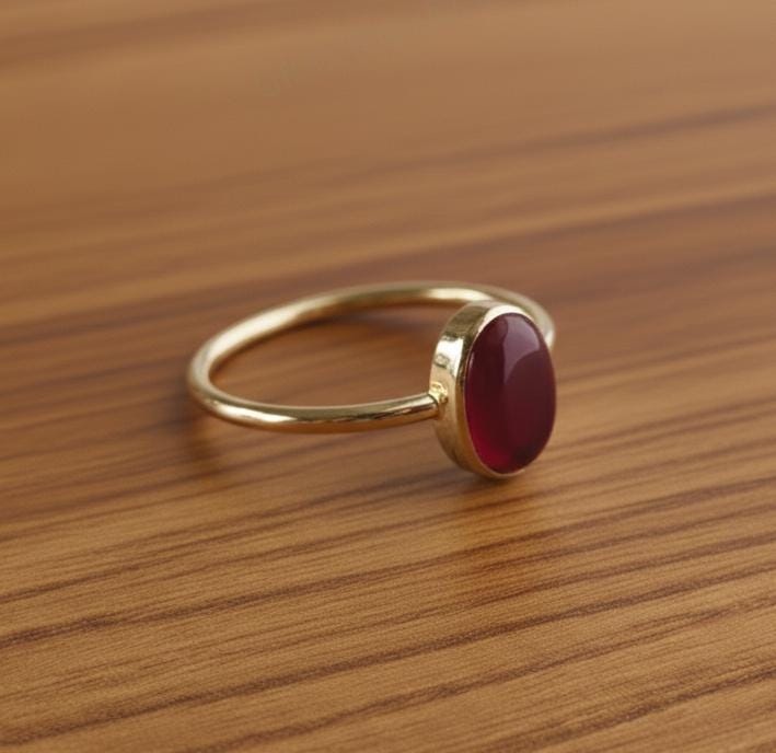 Natural Garnet Oval Ring, 925 sterling silver prong Setting, Minimalist Red Gemstone (8x10mm) gold plated