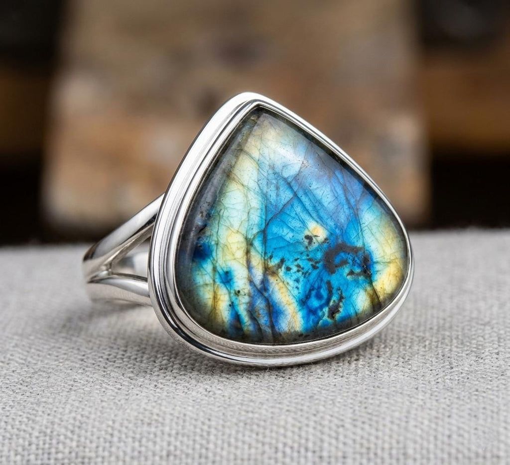 Blue Labradorite Ring, Sterling Silver Statement Ring, Flashy Labradorite Jewelry, Teardrop Gemstone Ring, Handmade Boho Gift for Her